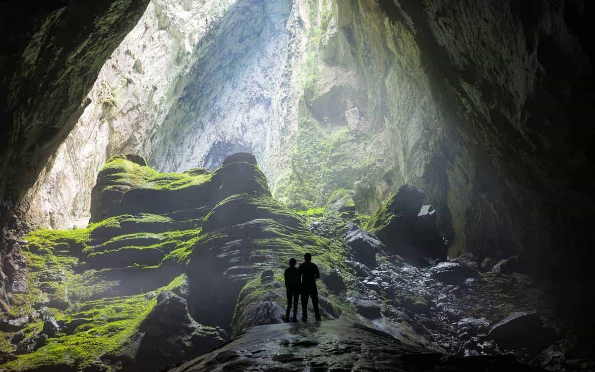 Caves Expedition Central Vietnam Tour 9 Days 8 Nights